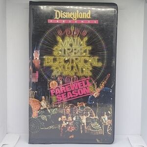 Disneyland Main Street Electrical Parade (1996) VHS cassette movie